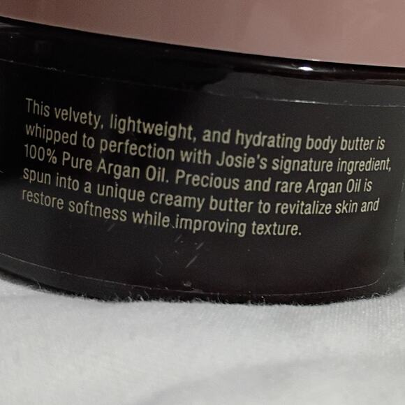 Josie Maran Vanilla Bean 4 Fl OZ Whipped Argan Oil Ultra-Hydrating Body Butter - Picture 3 of 6